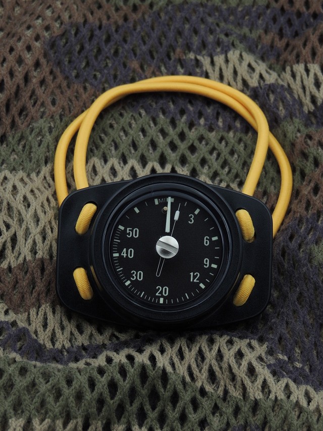 Military Mini Depth Gauge with bungee